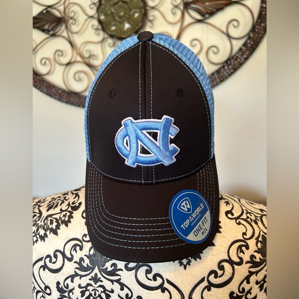 Carolina Tarheel hat new